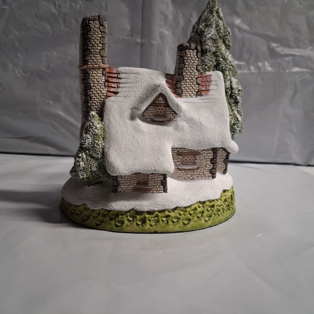 DAVID WINTER COTTAGES "Snow Cottage" 1984